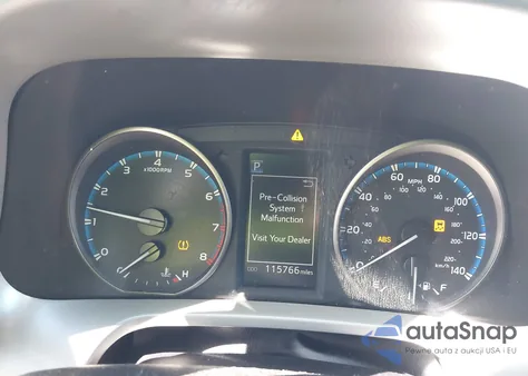 2018 Toyota Rav4 Le z USA, uszkodzony, nr VIN 2T3BFREV5JW752998